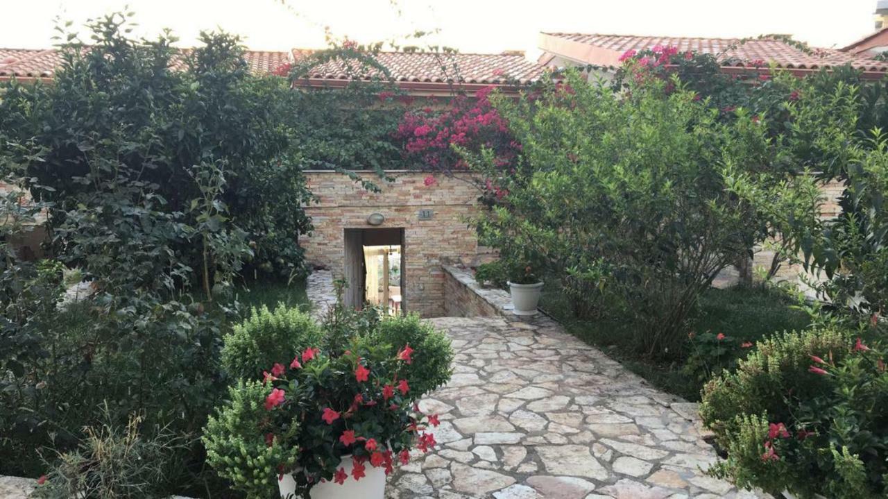 Bougainville Bay Resort - Villa 11 Σαράντα Εξωτερικό φωτογραφία